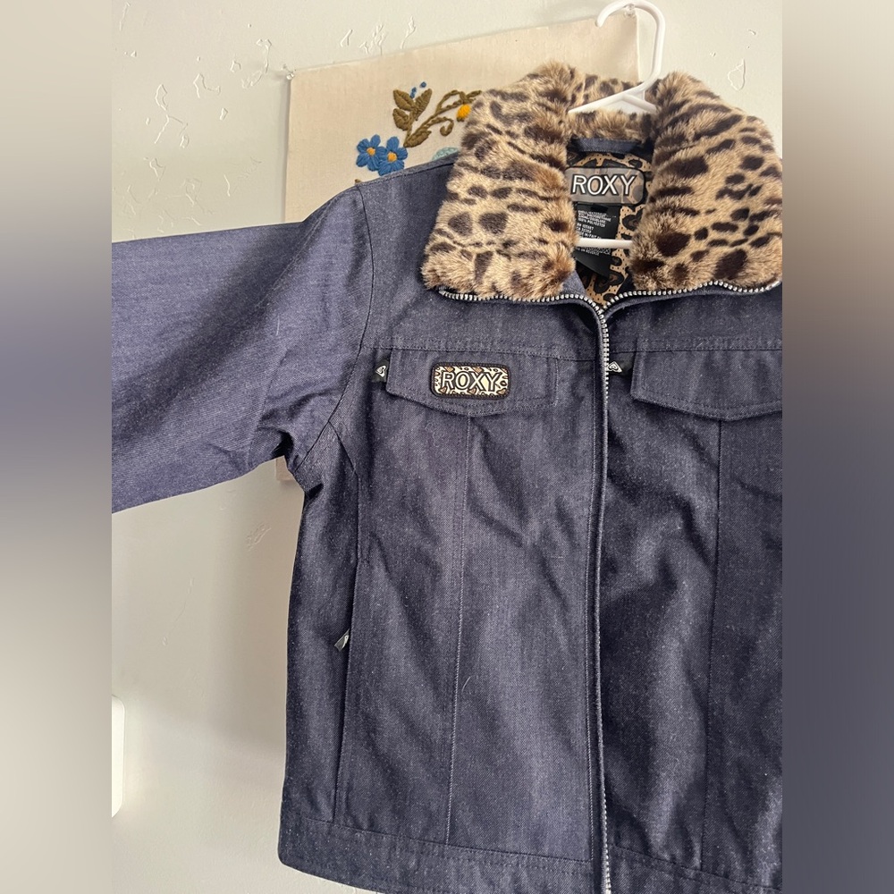 Vintage Roxy denim jacket - Picture 2 of 4
